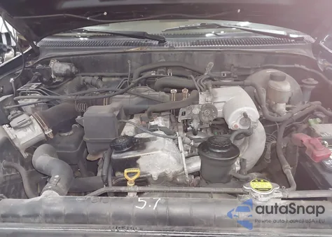 2003 Toyota Tacoma z USA, uszkodzony, nr VIN 5TEWM72N73Z304530